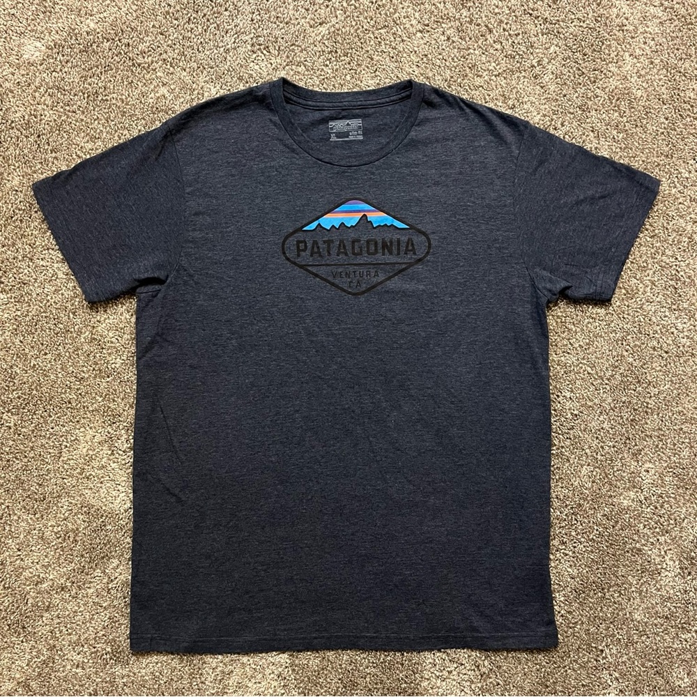 Patagonia Men’s T Shirt Slim Fit Size XL